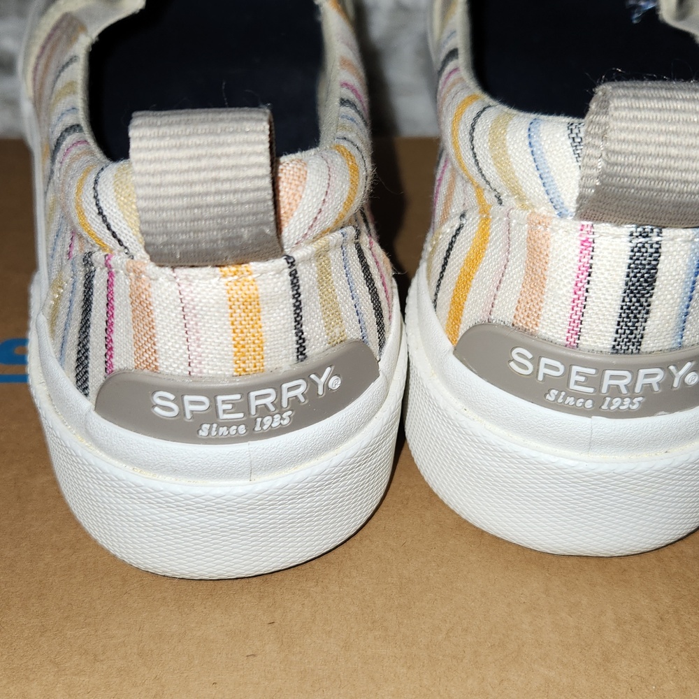 Sperry Sliders - Picture 3 of 12